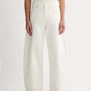 Everlane Way High Curve Jean in Ecru